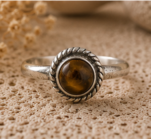 Earthbound Tiger’s Eye Solitaire 925 Sterling Silver Ring