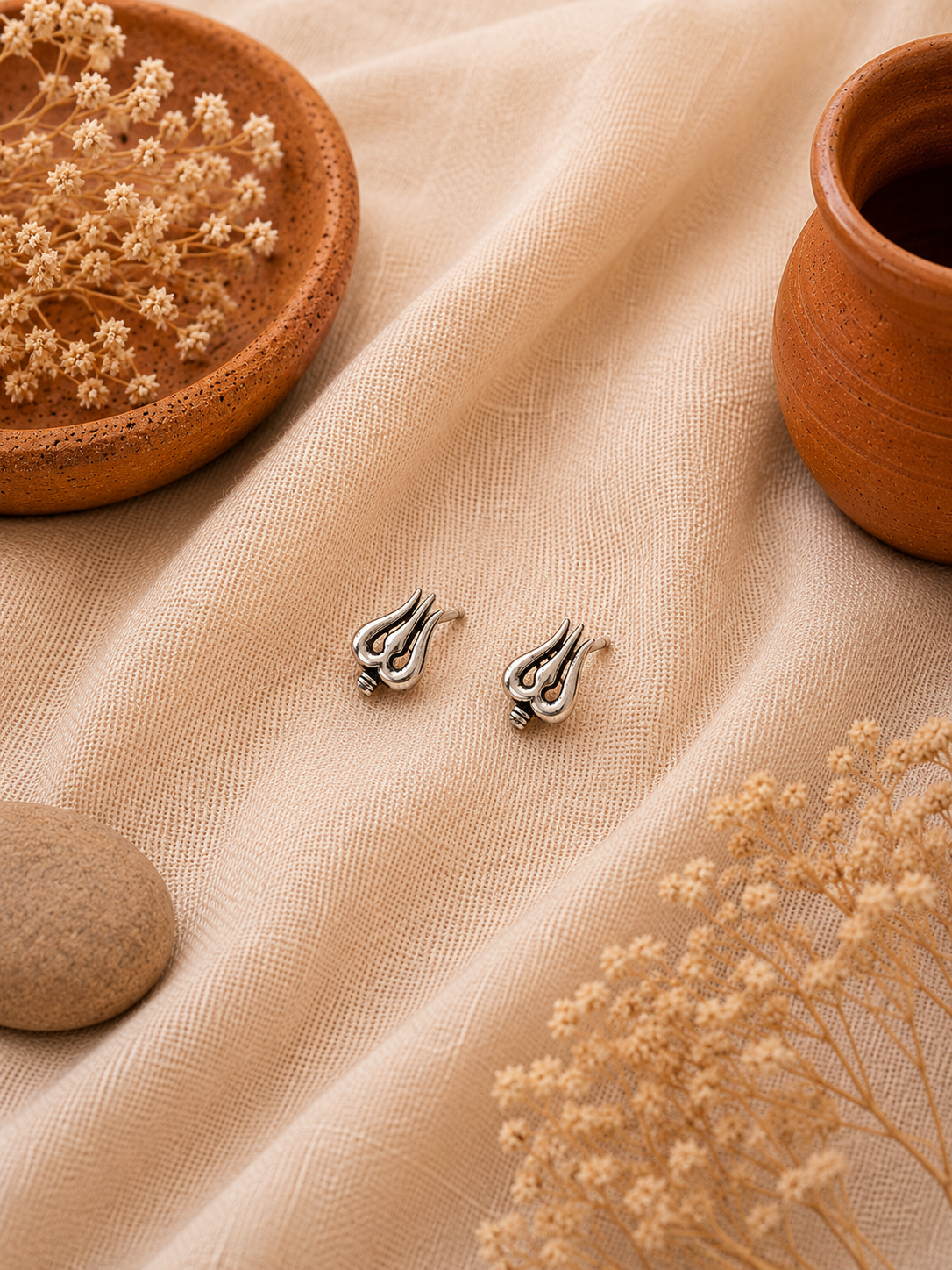 Trishul studs in 925 silver - Image 2
