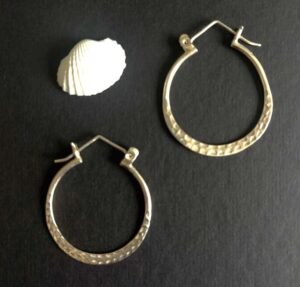 Happered hoops in 925 silver