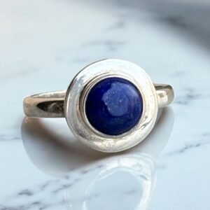 Round solid silver casting lapis stone ring