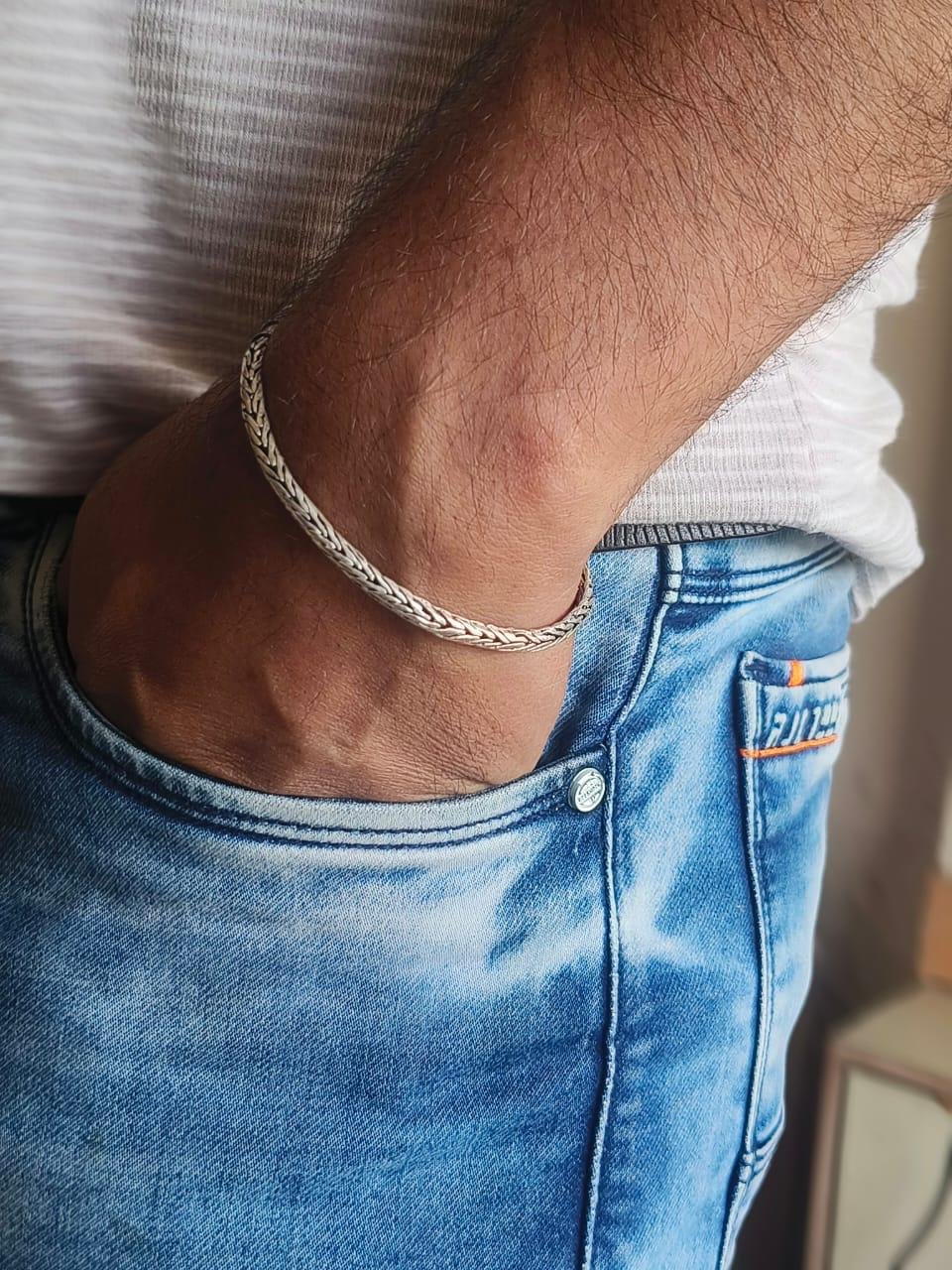 Veer Cuff - 925 Silver