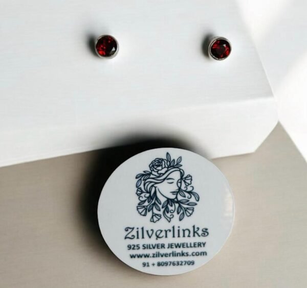 Garnet studs  - 925 SILVER