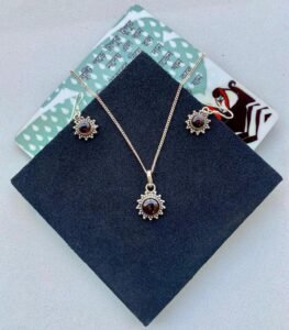 Garnet earring and pendant set