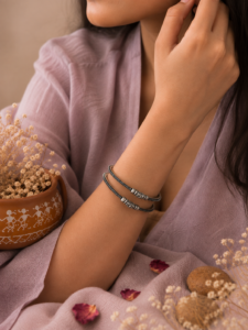 Engraved barrel-lock bangle – 925 silver