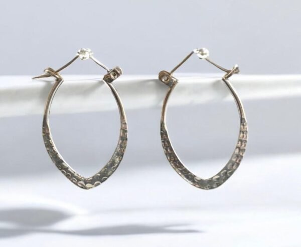 Oval Hammered hoops - 925 silver