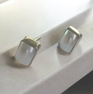 Rectangle pearl stud - 925 silver