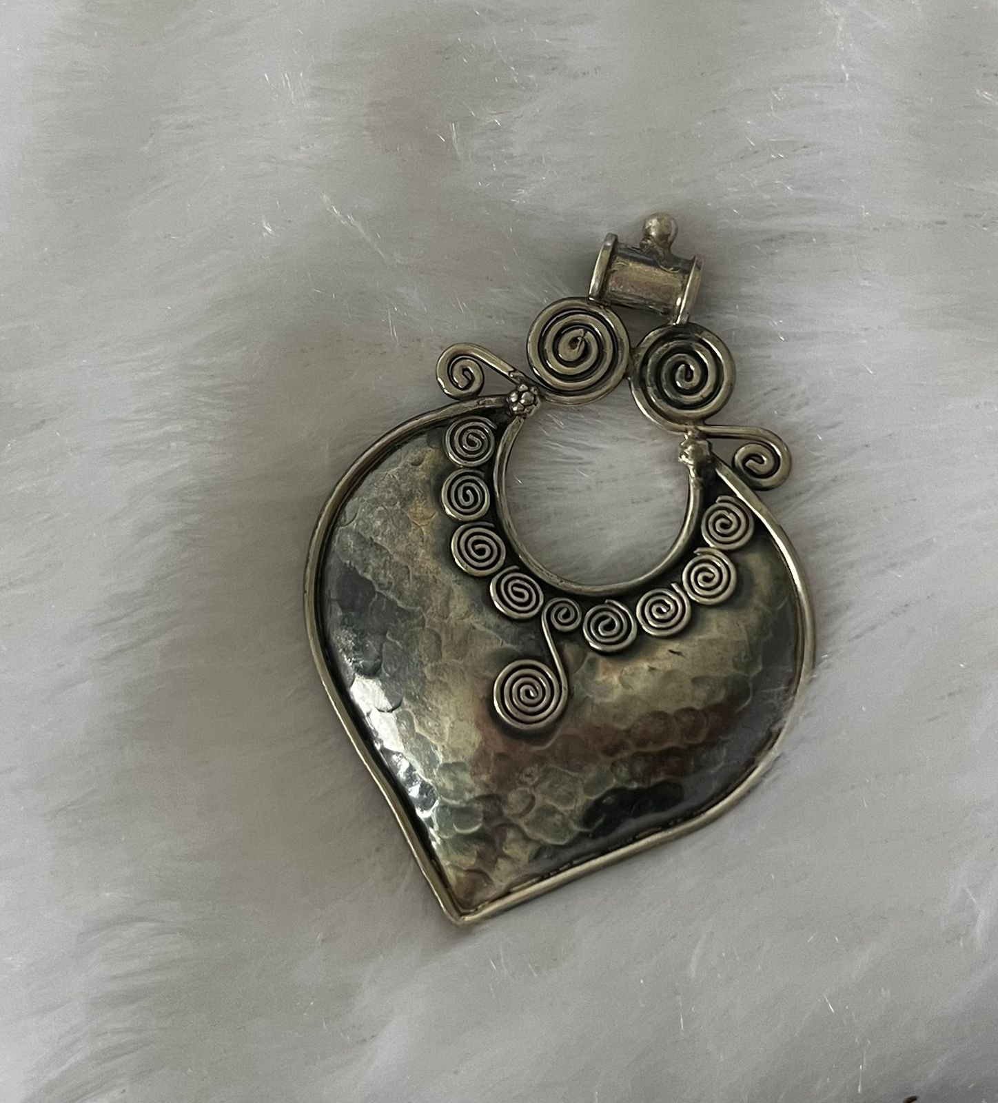 Hammered spiral drop pendant – 925 silver