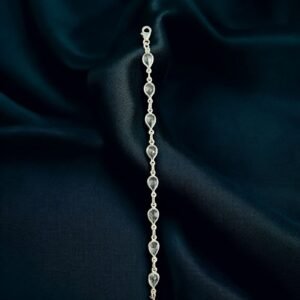 Blue topaz cur stone bracelet in 925 silver