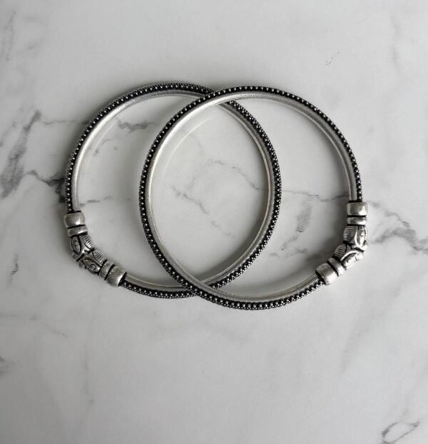Engraved barrel-lock bracelet – 925 silver - Image 2