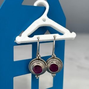 Garnet earring - 925 silver