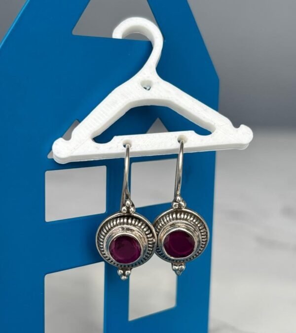 Garnet earring - 925 silver