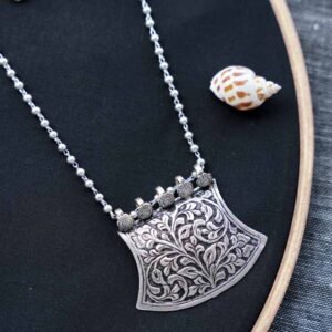 925 Sterling Silver Floral Engraved Temple Pendant Necklace.