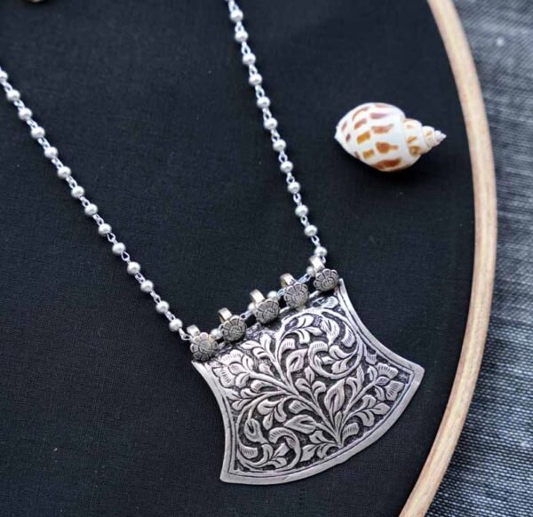 925 Sterling Silver Floral Engraved Temple Pendant Necklace.
