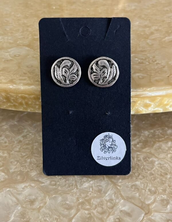 Floral engraved Chittai silver studs - Image 2