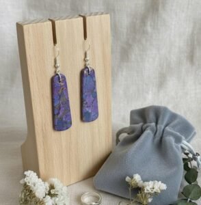 Stone dangler earring