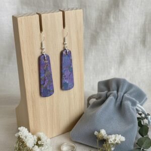 Stone dangler earring