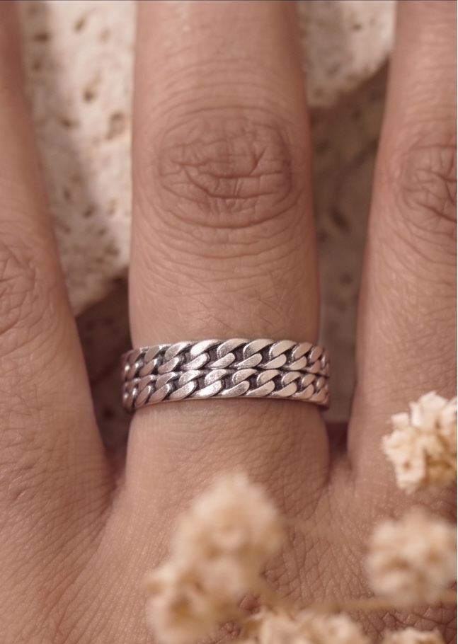 Interwoven Texture 925 Sterling Silver Band - Image 2