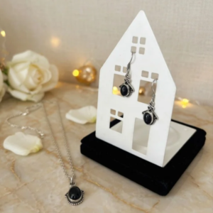 Vintage Black Onyx Silver Pendant & Drop Earrings Set