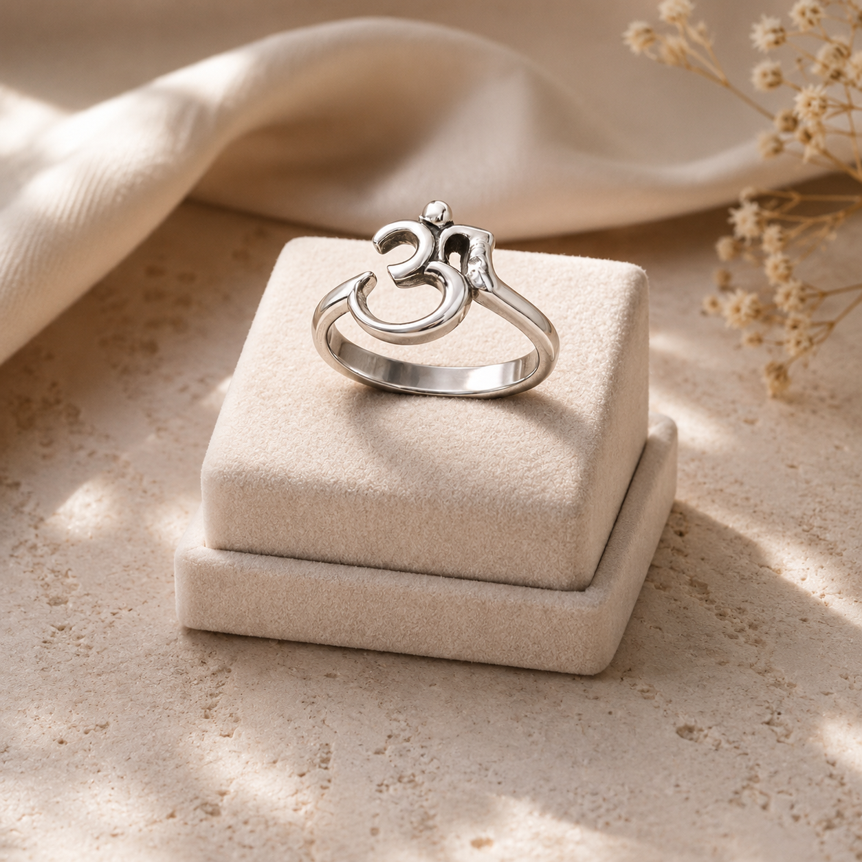 Elegant OM RING simple yet appealing
