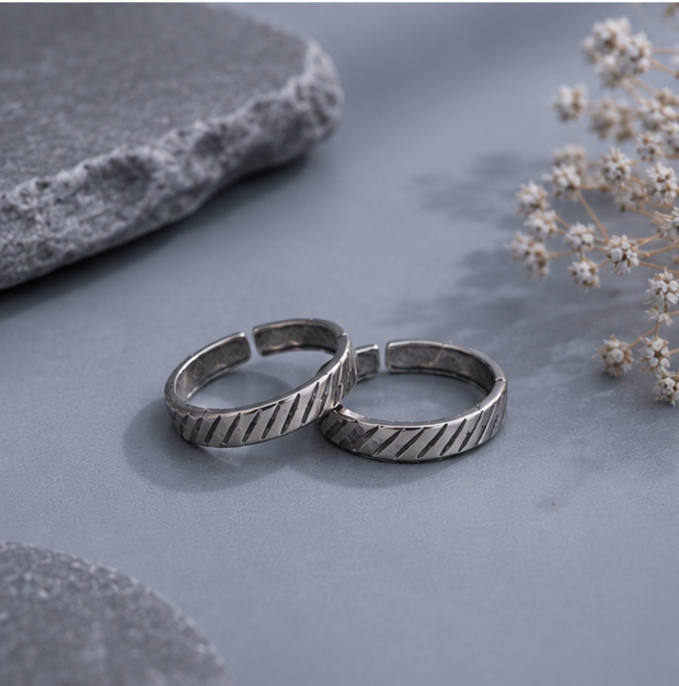 Linear Texture 925 Sterling Silver Toe Ring Set - Image 2