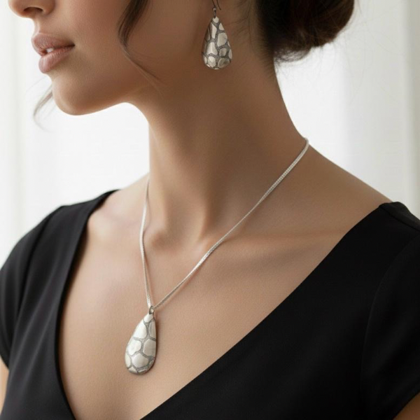 Minimalist Silver Teardrop Pendant & Earrings Set
