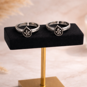 Teardrop Floral Oxidised Sterling Silver Toe Rings
